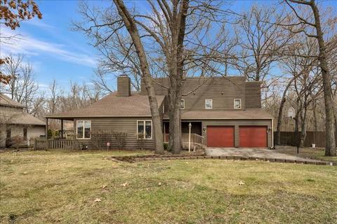 9 Bevan Dr, Kankakee, IL 60901 photo 1