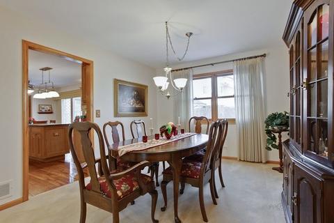 5120 Emerson Ave, Rolling Meadows, IL 60008 photo 9
