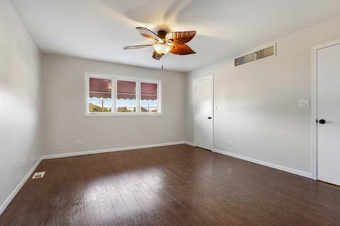 5338 State Rd, Burbank, IL 60459 photo 9