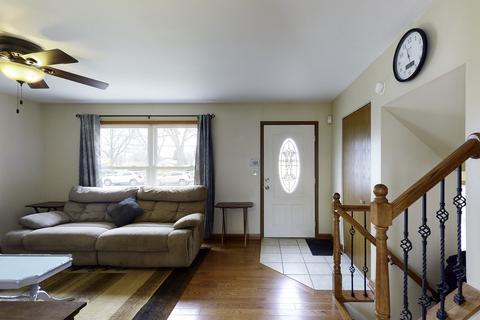1459 Prospect Ave, Des Plaines, IL 60018 photo 4