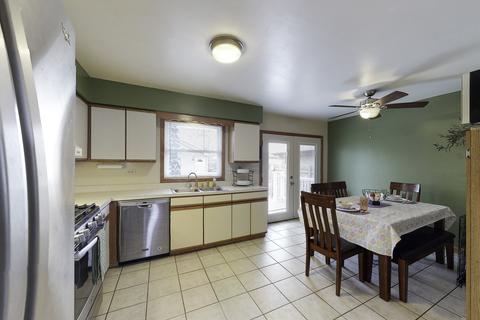 1459 Prospect Ave, Des Plaines, IL 60018 photo 6