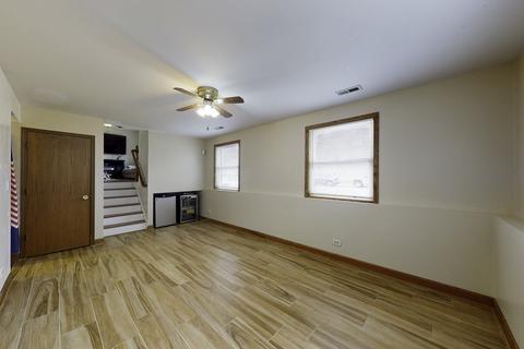 1459 Prospect Ave, Des Plaines, IL 60018 photo 13