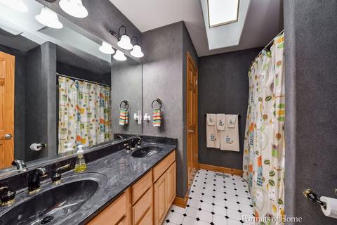 1948 Gardner Cir E, Aurora, IL 60503 photo 20