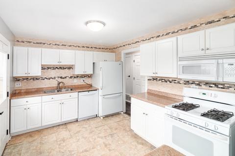 1400 Jefferson Rd, Hoffman Estates, IL 60169 photo 5