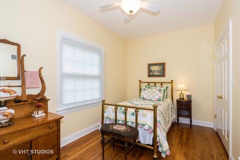 811 Brook St, Elgin, IL 60120 photo 16