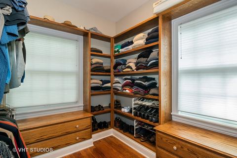 811 Brook St, Elgin, IL 60120 photo 14