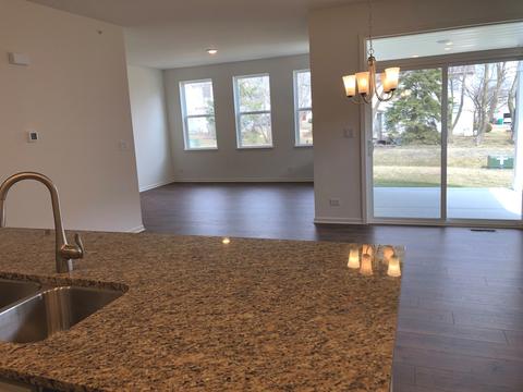 332 S Fork Dr, Gurnee, IL 60031 photo 5