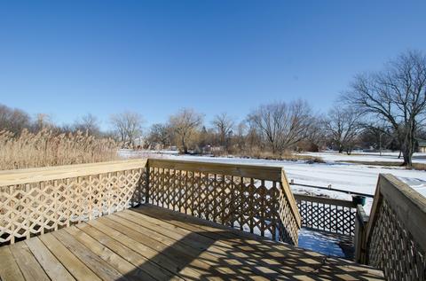 295 Spring Rd, Ingleside, IL 60041 photo 8