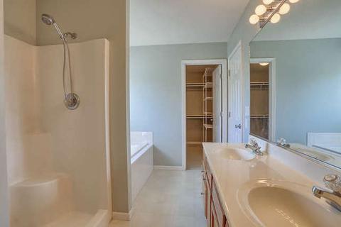 607 E Tomaras Ave, Savoy, IL 61874 photo 35