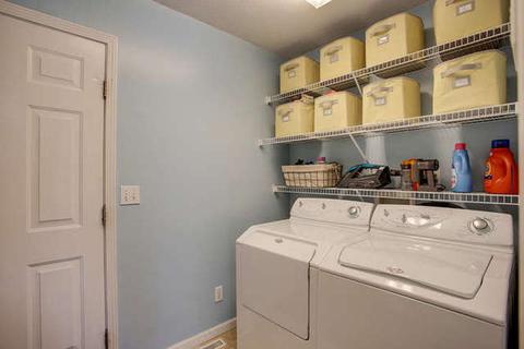 607 E Tomaras Ave, Savoy, IL 61874 photo 18