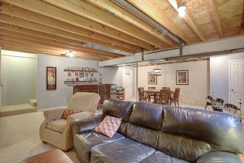 607 E Tomaras Ave, Savoy, IL 61874 photo 38