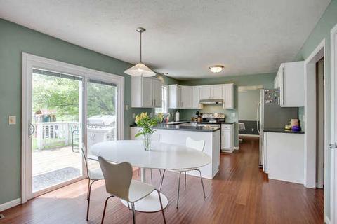 607 E Tomaras Ave, Savoy, IL 61874 photo 15