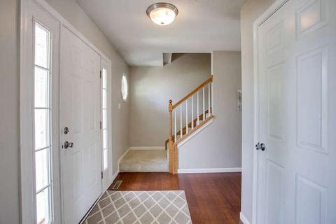 607 E Tomaras Ave, Savoy, IL 61874 photo 6