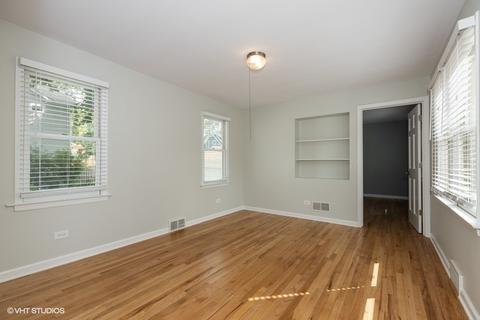 1026 N Eagle St, Naperville, IL 60563 photo 9