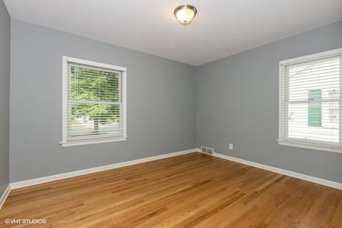 1026 N Eagle St, Naperville, IL 60563 photo 11