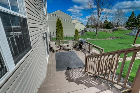 1875 Gleneagle Cir, Elgin, IL 60123 photo 25
