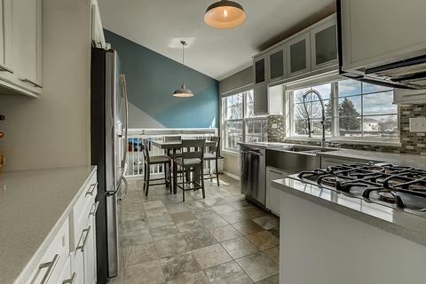 1875 Gleneagle Cir, Elgin, IL 60123 photo 9