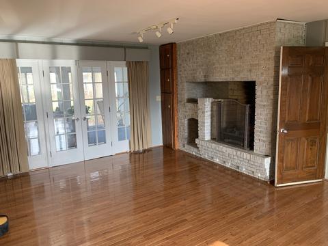 392 S Main St, Seneca, IL 61360 photo 3