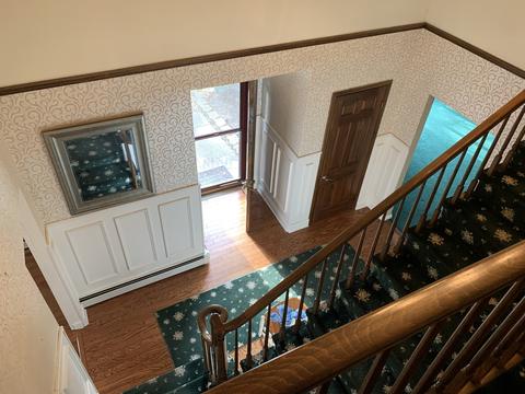 392 S Main St, Seneca, IL 61360 photo 9