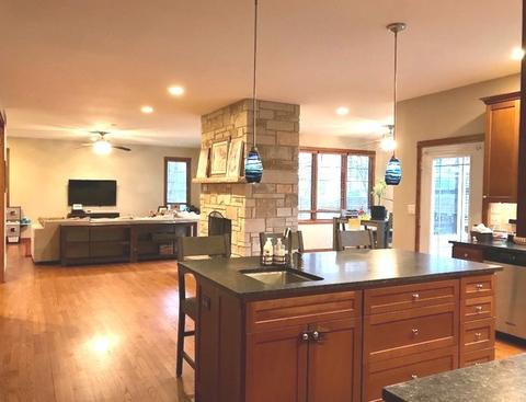 8905 Oneill Dr, Burr Ridge, IL 60527 photo 9