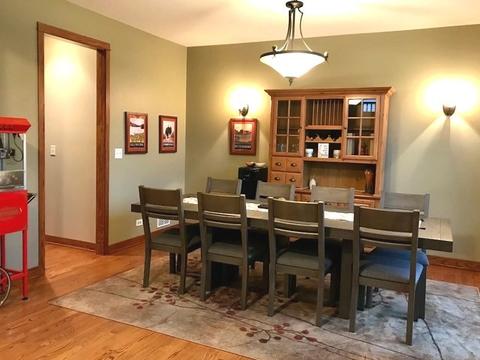 8905 Oneill Dr, Burr Ridge, IL 60527 photo 6