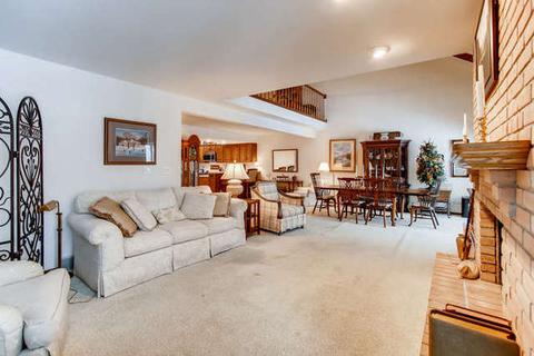 260 Spring Cove Dr, Elgin, IL 60123 photo 6