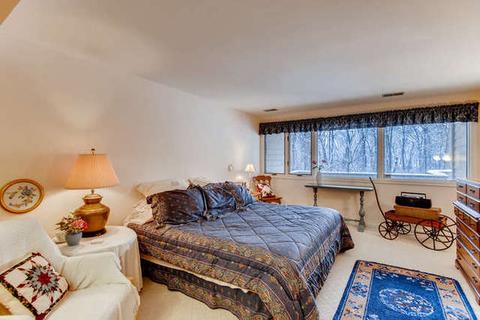 260 Spring Cove Dr, Elgin, IL 60123 photo 20