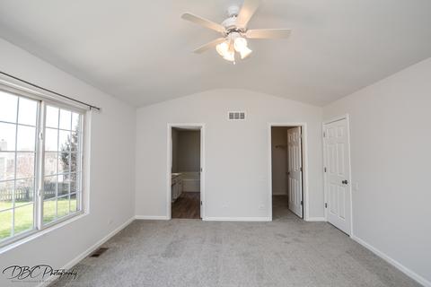 245 Aberdeen Dr, Algonquin, IL 60102 photo 15