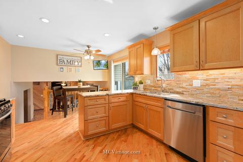 603 Read St, Lockport, IL 60441 photo 10