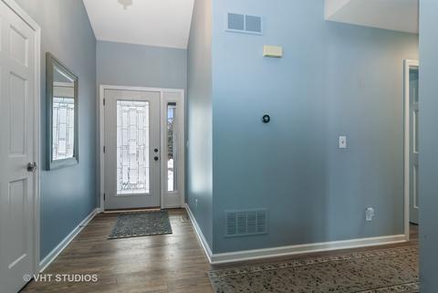 508 Willow St, Elburn, IL 60119 photo 4