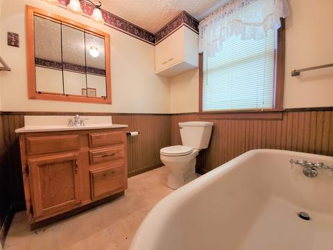 1110 Barker St, Bloomington, IL 61701 photo 22