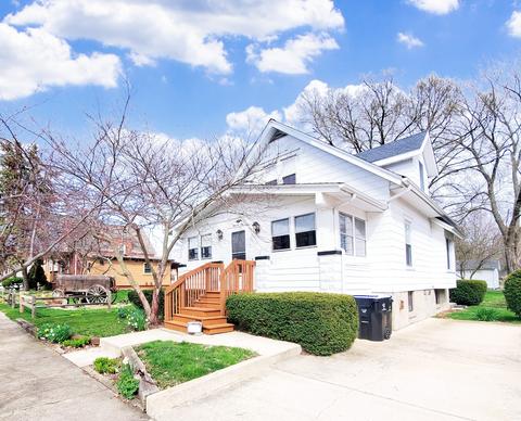 1110 Barker St, Bloomington, IL 61701 photo 1