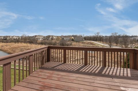 2305 Summerlin Dr, Aurora, IL 60503 photo 6