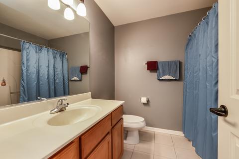 2305 Summerlin Dr, Aurora, IL 60503 photo 21