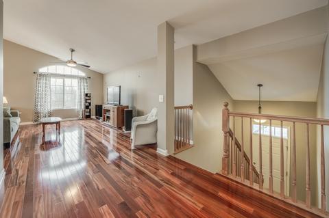 2305 Summerlin Dr, Aurora, IL 60503 photo 8