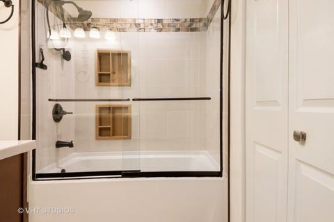 54 Pine Cir, Cary, IL 60013 photo 11