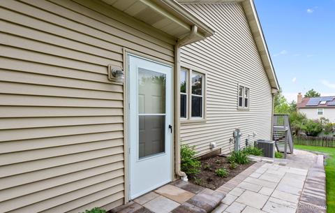 1610 Farmhill Dr, Algonquin, IL 60102 photo 29