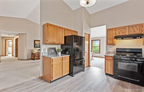 1610 Farmhill Dr, Algonquin, IL 60102 photo 11