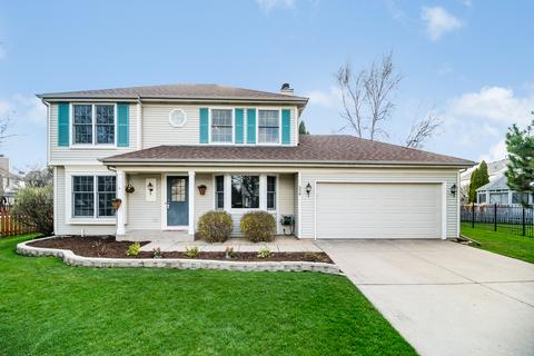 978 Westgate Dr, Aurora, IL 60506 photo 1