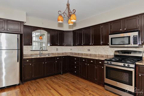 4701 Parkview Dr, Mchenry, IL 60050 photo 4