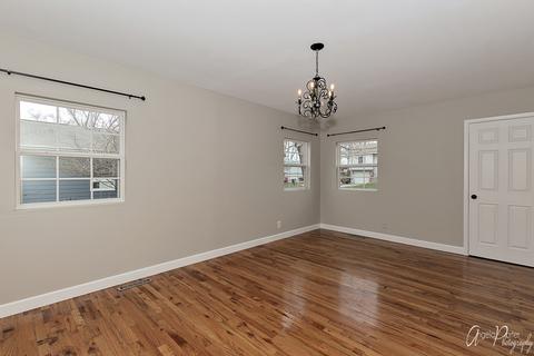 4701 Parkview Dr, Mchenry, IL 60050 photo 9