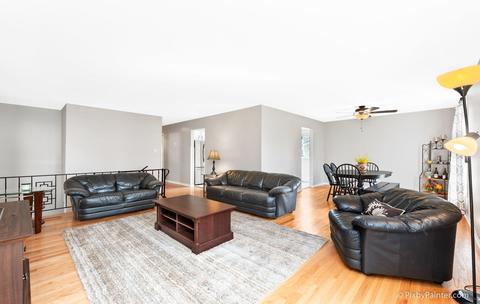 722 Maple Ln, Darien, IL 60561 photo 5