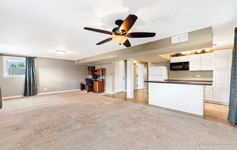 722 Maple Ln, Darien, IL 60561 photo 30