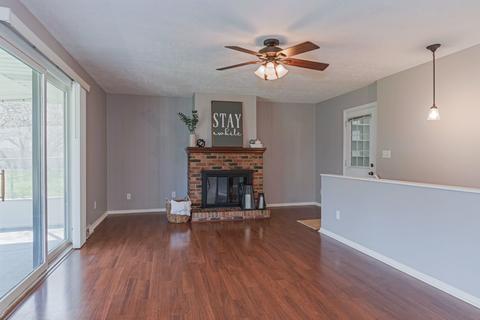 106 Hammitt Dr, Normal, IL 61761 photo 8