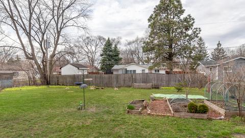 570 Morton St, Hoffman Estates, IL 60169 photo 21