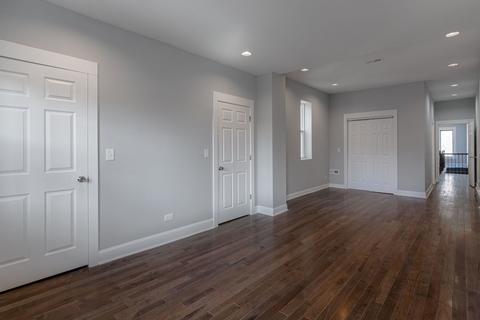505 E 60th St, Chicago, IL 60637 photo 11