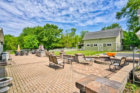 33 W878 Army Trail Rd, Wayne, IL 60184 photo 9