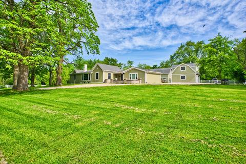 33 W878 Army Trail Rd, Wayne, IL 60184 photo 4