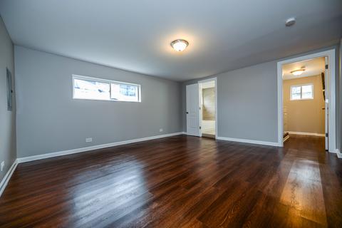 318 E Maple Ave, Roselle, IL 60172 photo 24
