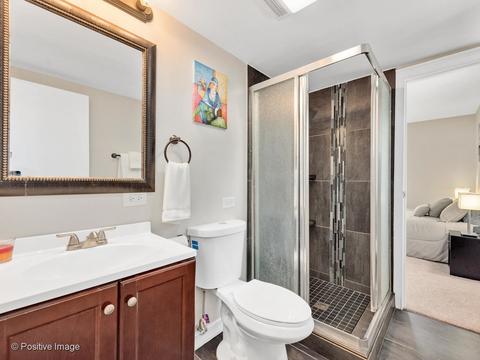 540 Milton Ln, Hoffman Estates, IL 60169 photo 12